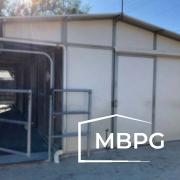 California Horse Barn