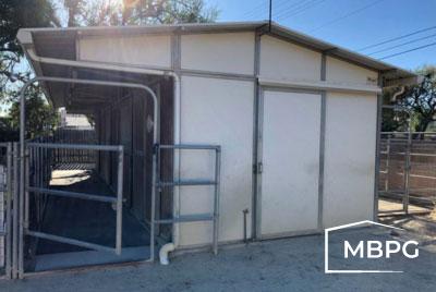 California Horse Barn